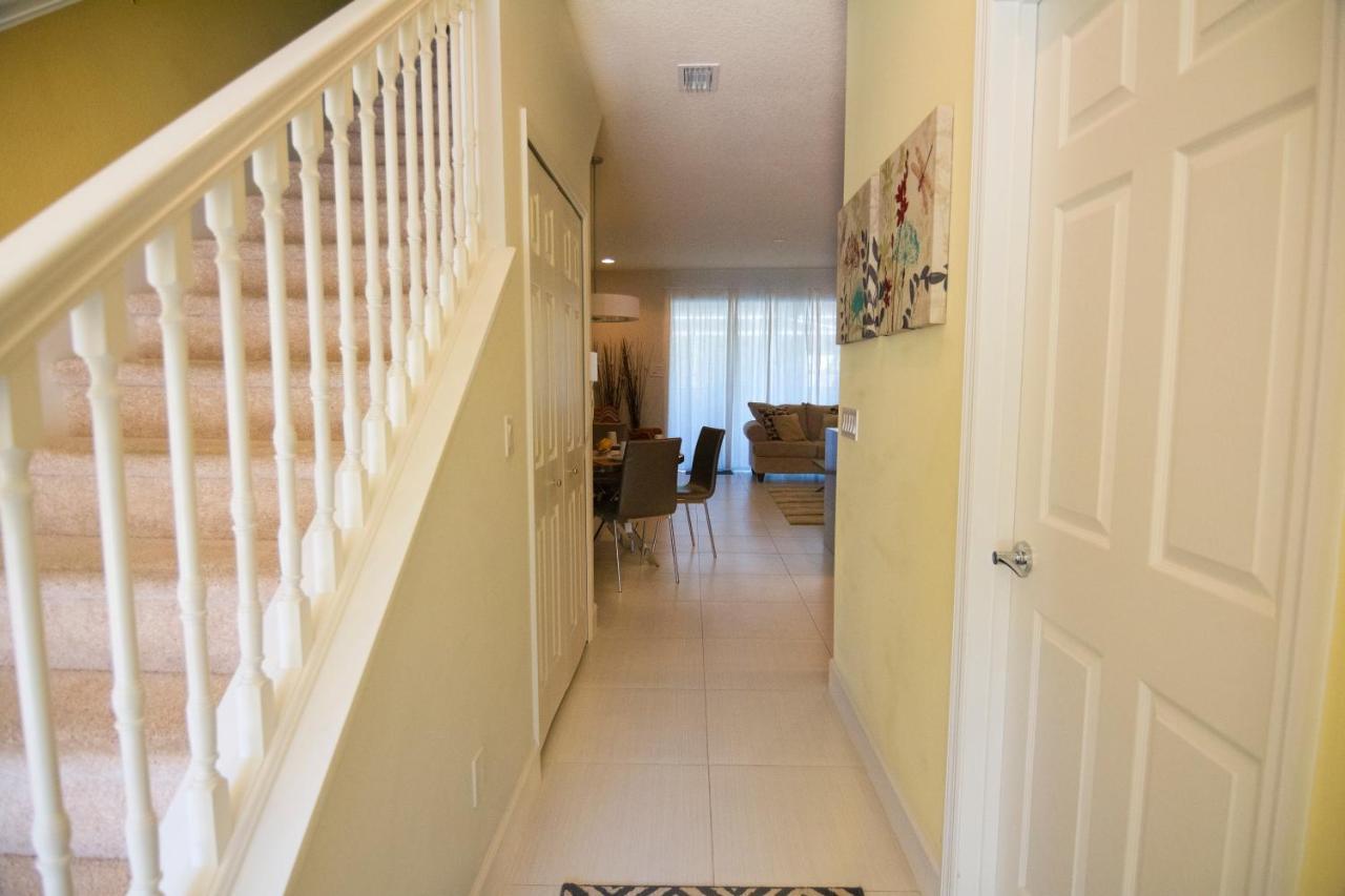 Serenity Resort 3 Bedroom Vacation Townhome With Pool クレルモン エクステリア 写真