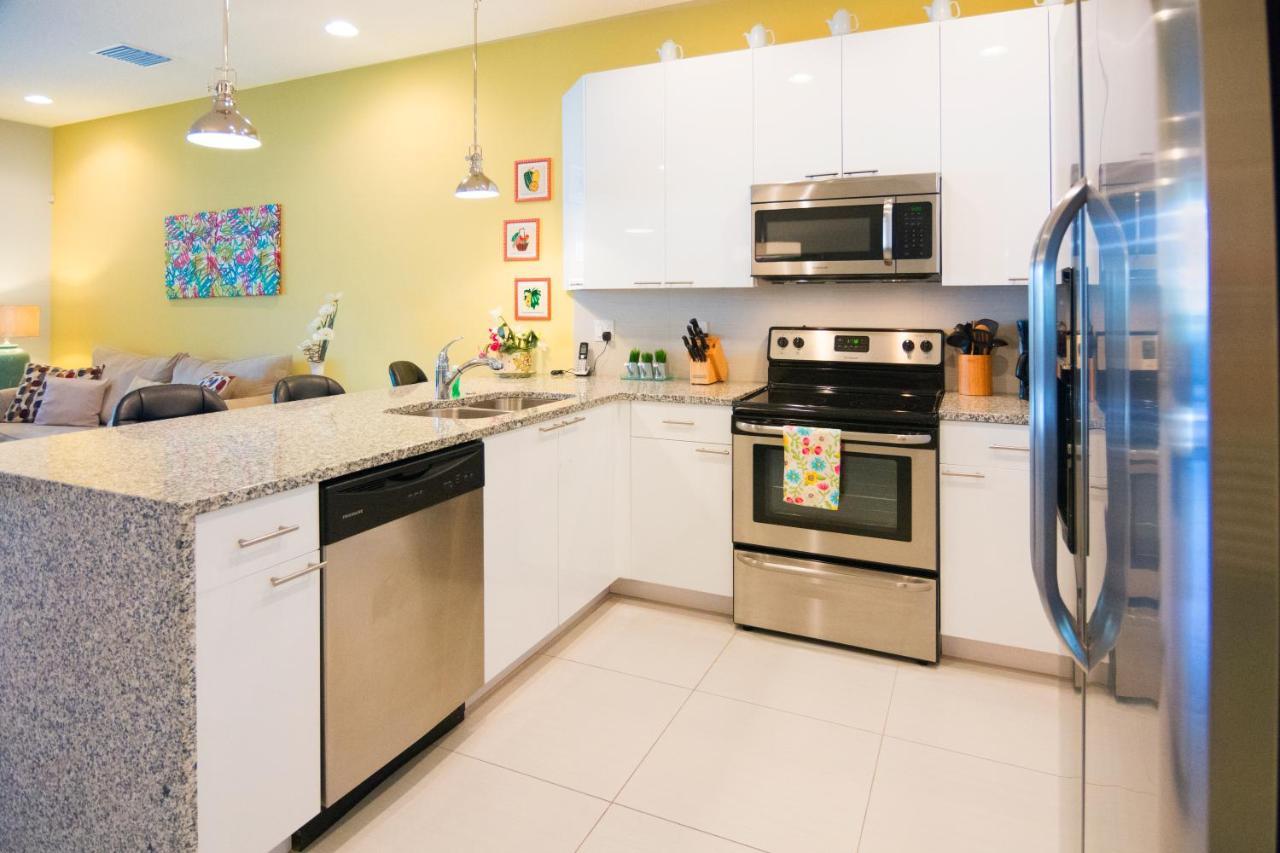 Serenity Resort 3 Bedroom Vacation Townhome With Pool クレルモン エクステリア 写真