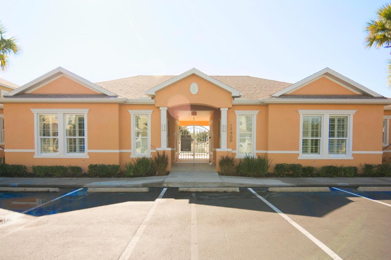 Serenity Resort 3 Bedroom Vacation Townhome With Pool クレルモン エクステリア 写真
